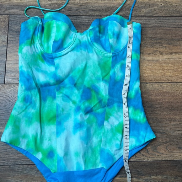 Zara bodysuit - Picture 5 of 8